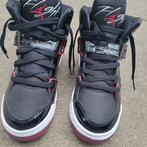 Air Jordan 2020  size 5 youth